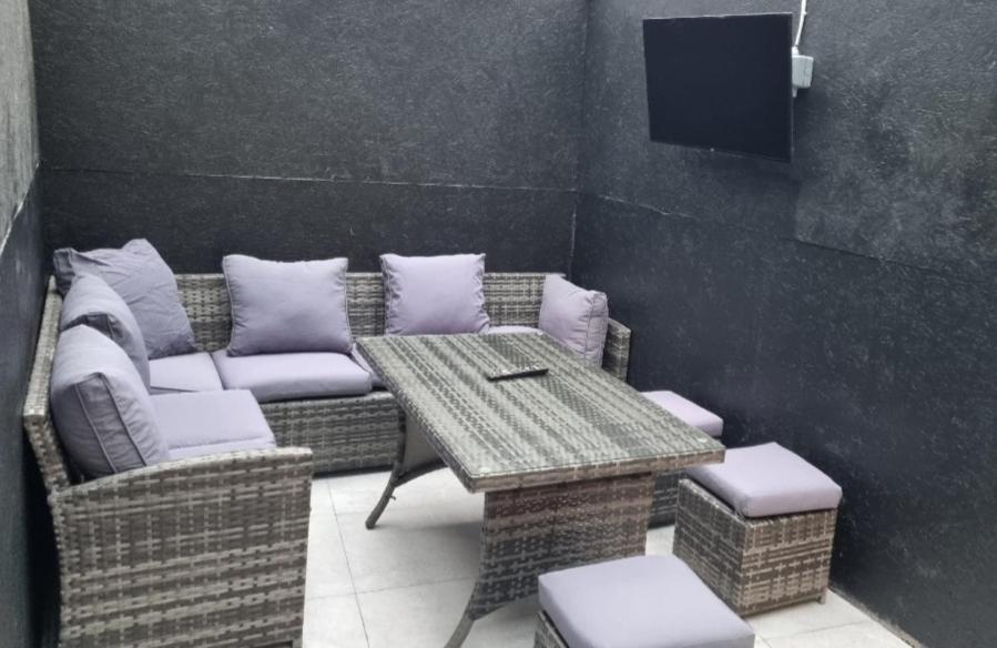Appartamento 3 Eyre Square Lane Galway Esterno foto