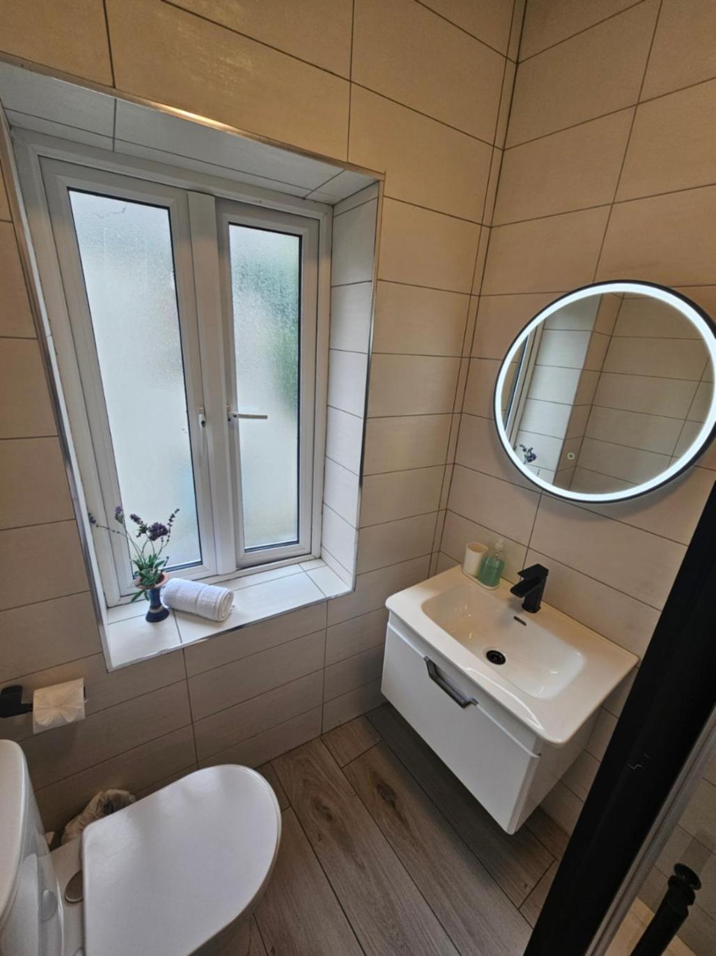 Appartamento 3 Eyre Square Lane Galway Esterno foto